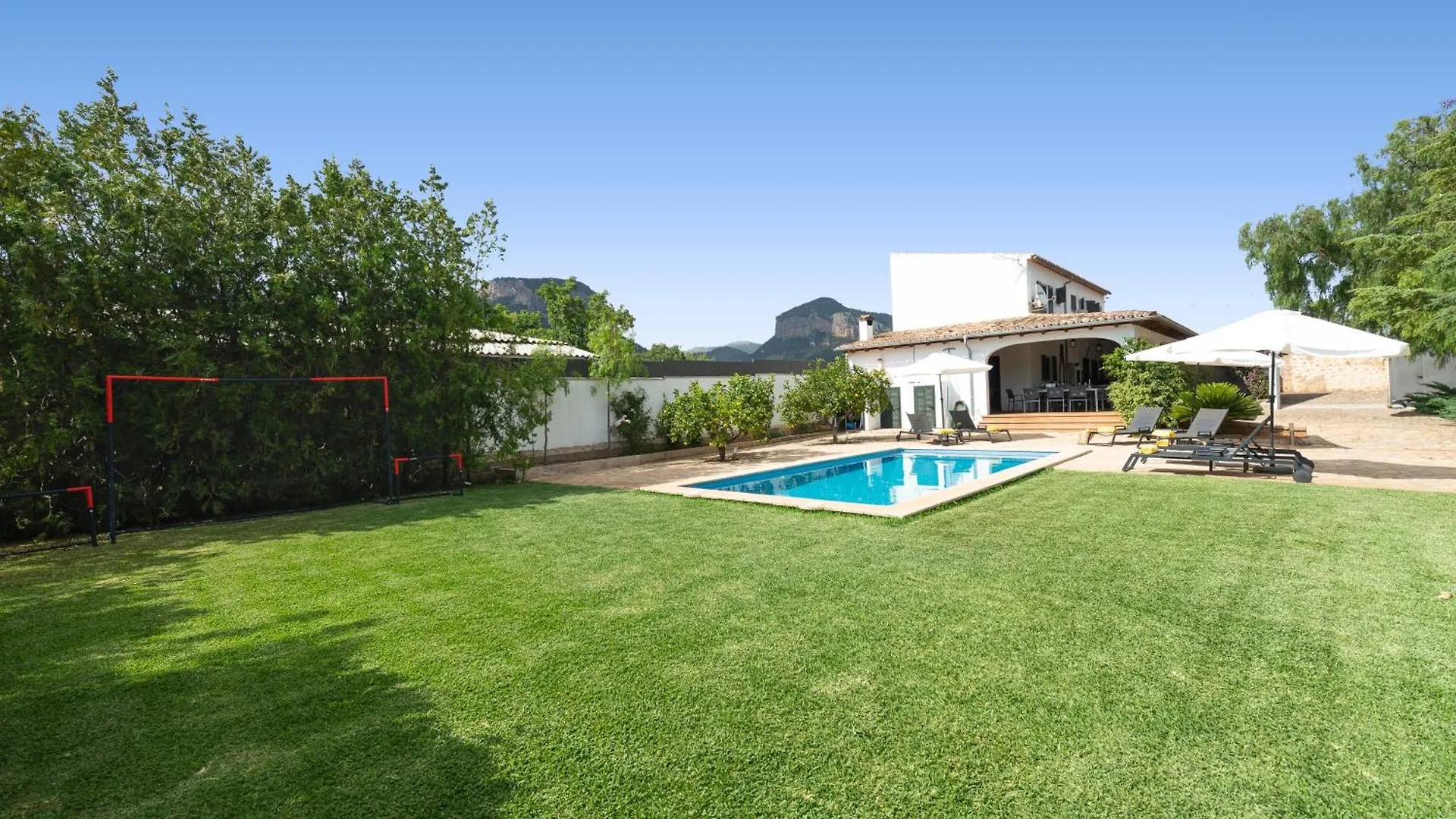 Camproig Holiday Home الارو 0*,  إسبانيا